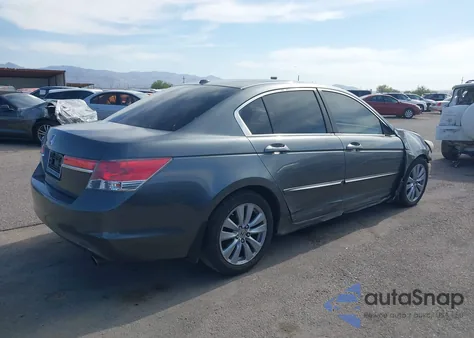 2011 Honda Accord 2.4 Ex-L from USA, damaged, VIN 1HGCP2F88BA067039